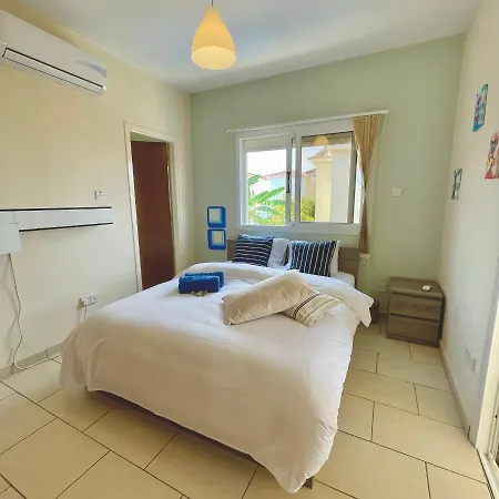Vila Mediterranean Breeze